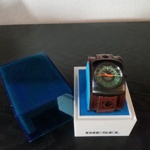 Diesel watch in mint condition. Only worn once.